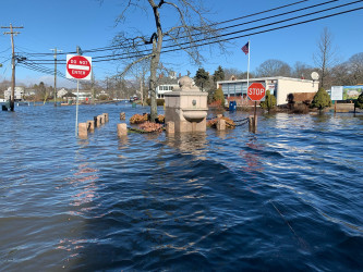 8272413c193d7f2458065c81f0757f2d8c9aef3a